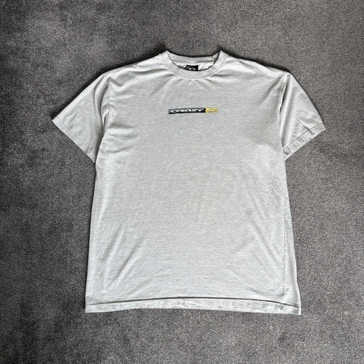 Vintage Oakley software XXL Grey T-shirt Y2K Skate Surf Graphic 2000s 00s Rare