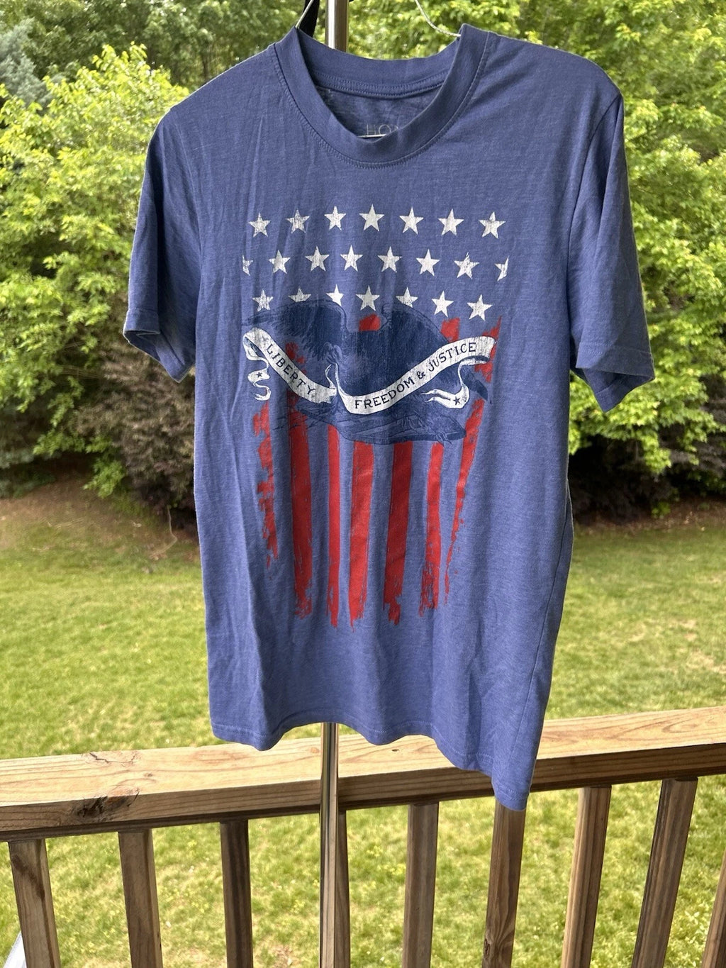 Home of the Brave USA Patriotic Graphic T-Shirt Men's Size Small Blue