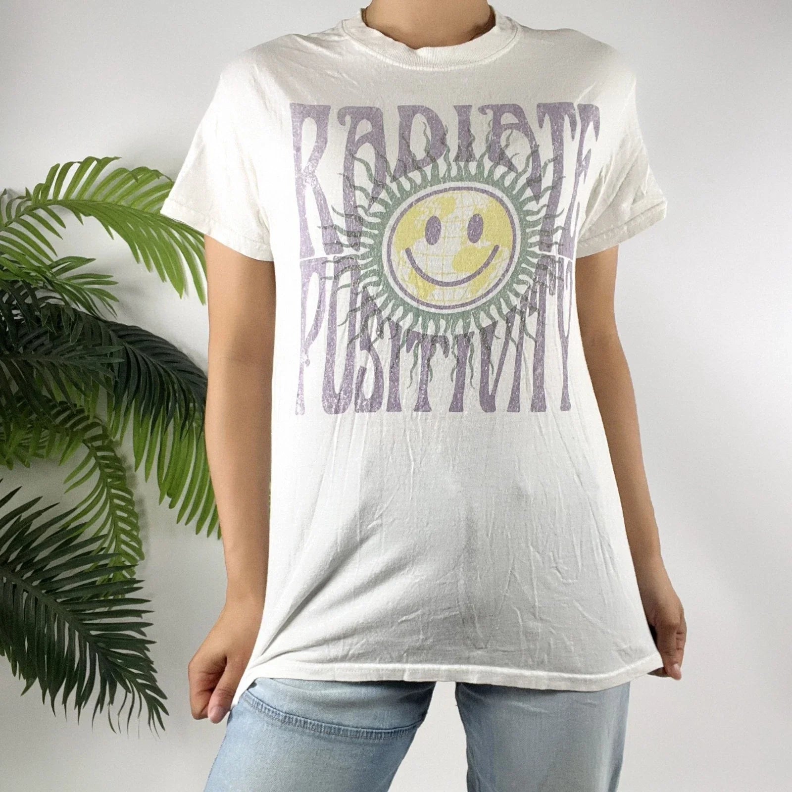 Radiate Positivity Vintage Graphic Tee White Cotton Boho Casual T-Shirt / Small