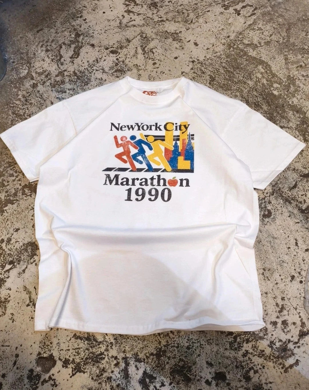 Deadstock Legacy T-Shirt NY Marathon 1990 Oversized Boxy Fit Y2K Unisex Tee