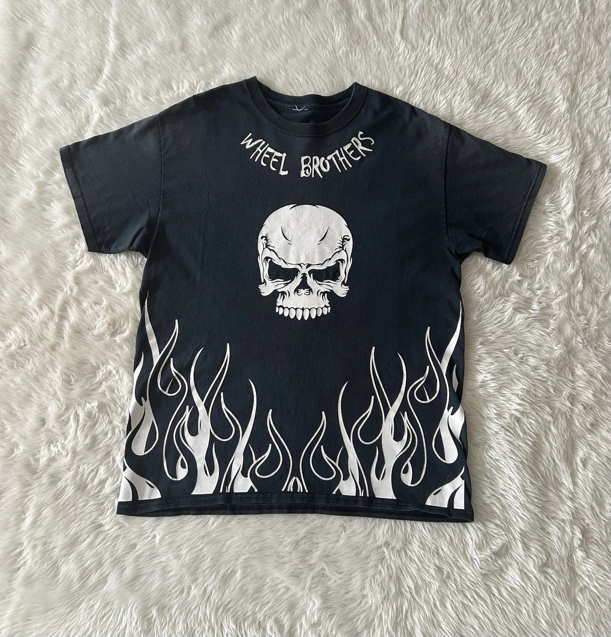 Flaming Skull T Shirt Men L/XL Black White Y2K Style Motorcycle Wheel Brothers
