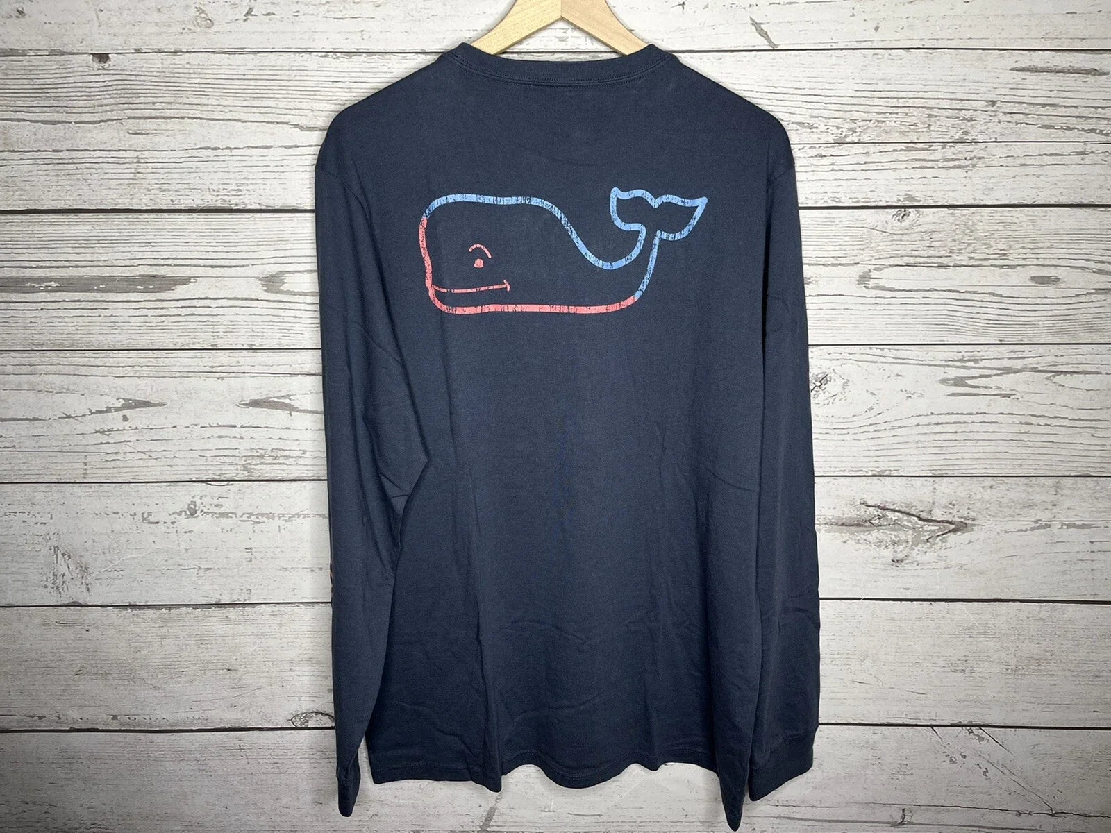 Vineyard Vines Mens Blue Vintage Whale Graphic Long Sleeve Shirt Medium NWT