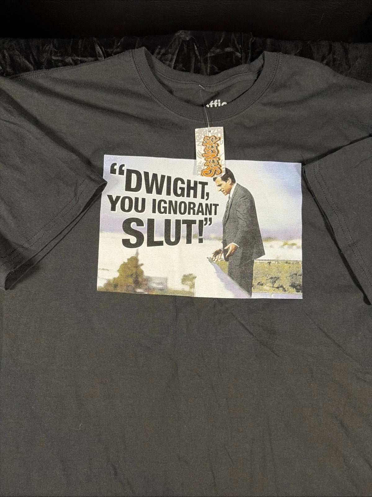 The Office ‘Dwight You Ignorant Slut’ Men’s XL T-shirt