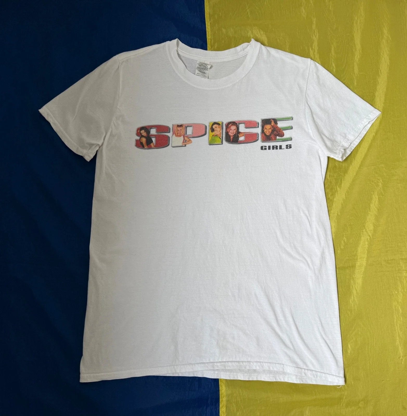 SPAICE GIRLS VINTAGE POP MERCHANDISE SHIRT JERSEY Y2K GILDAN Sz. M
