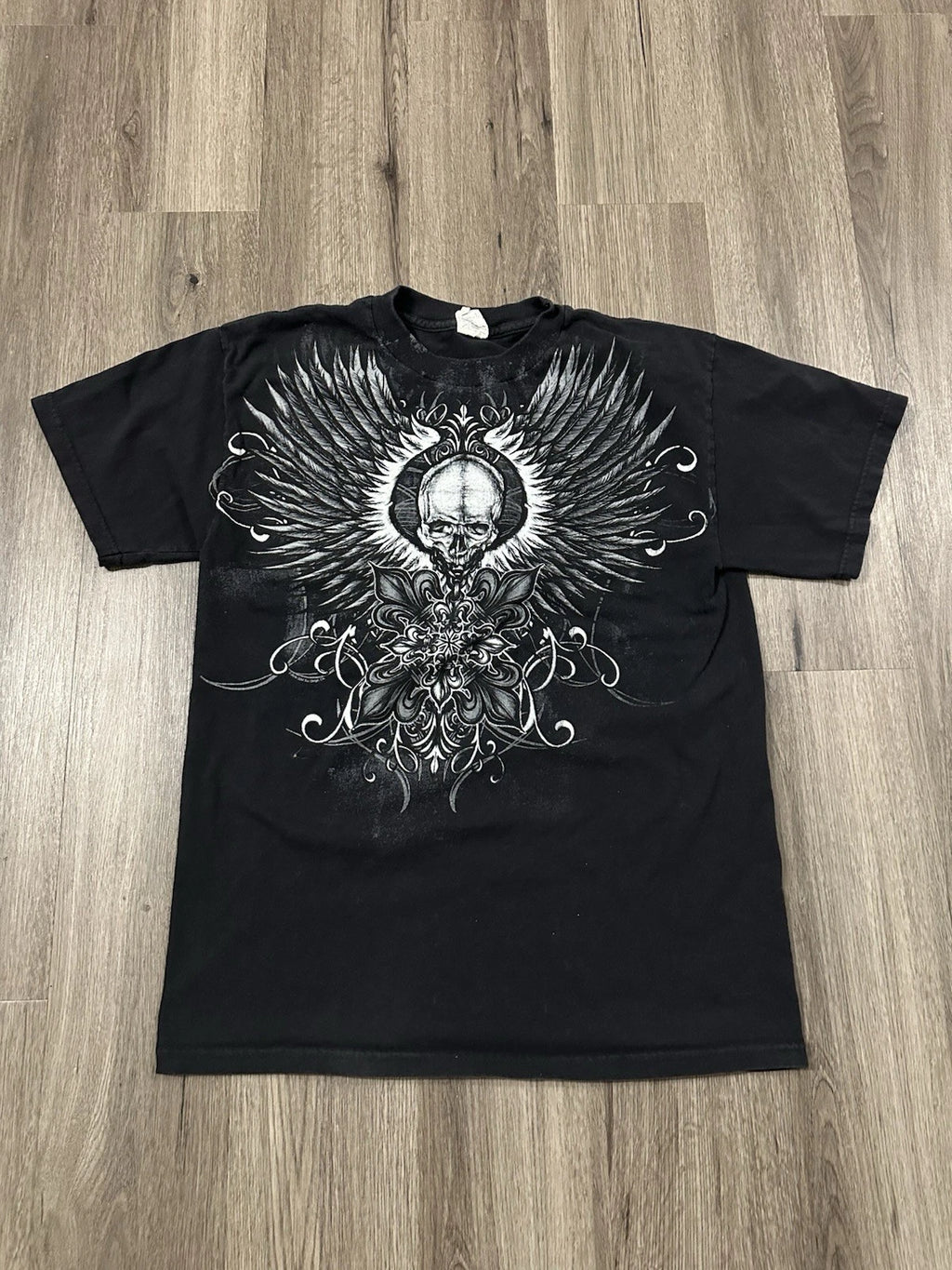 Vintage Y2K Black skull emo grunge skate tee tshirt Medium