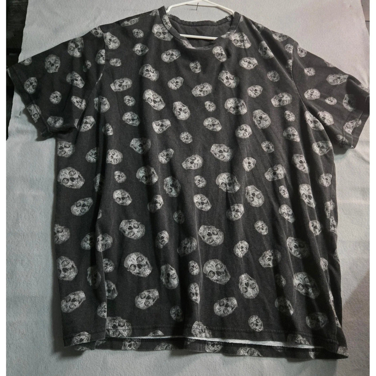 Unbranded Charcoal Gray All Over Skull Print T-Shirt Gothic Grunge Mens 3X-4X