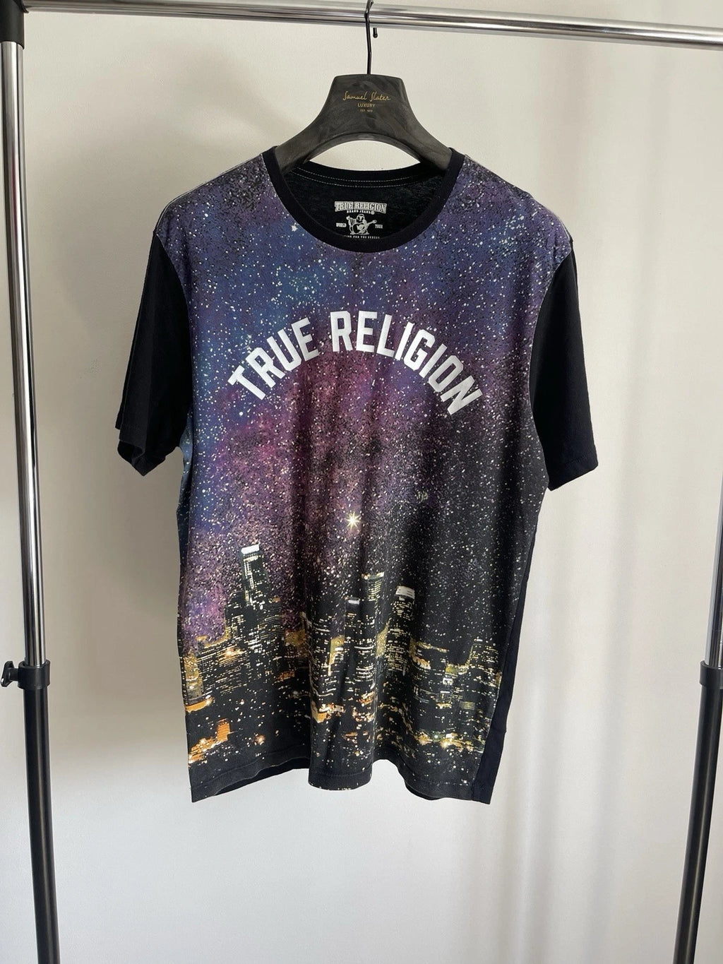 True Religion Men’s T-Shirt Large Star City Galaxy Los Angeles Skyline Graphic L
