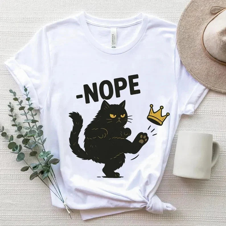 No Kings in America Black Cat Shirt, Funny Political Meme Patriotic T-Shirt
