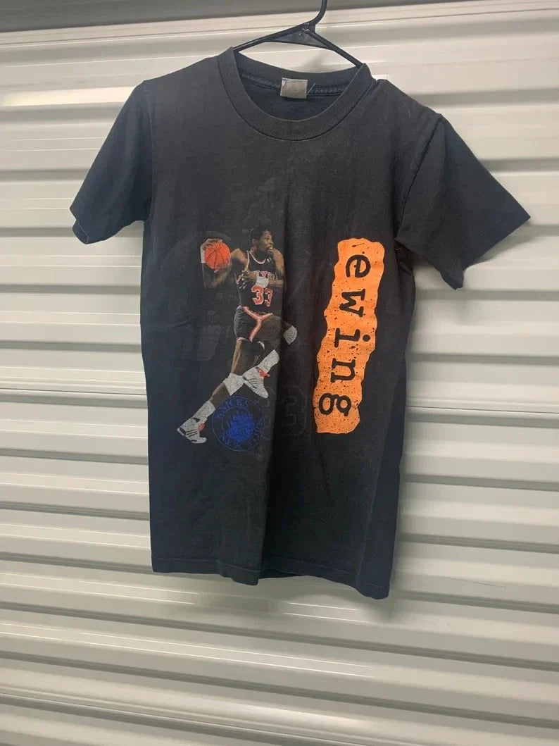 Vintage 90’s New York K nicks Salem Sports  T-Shirt