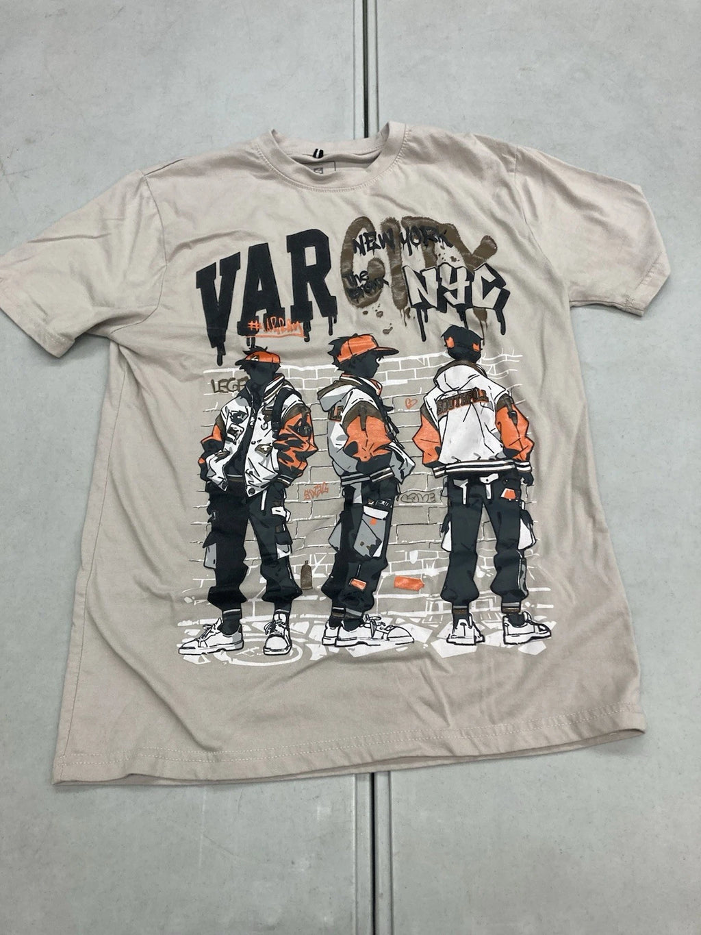 SOUTHPOLE  T-Shirt M  Varsity NYC Graphic Graffiti Hip Hop Streetwear 2000s Y2K