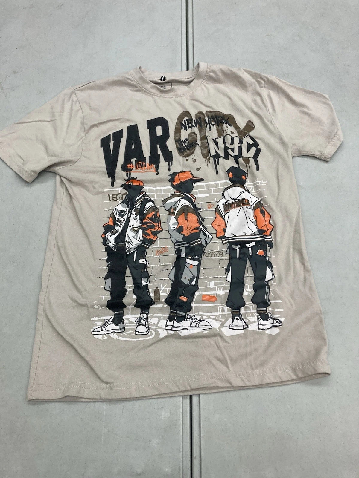 SOUTHPOLE  T-Shirt M  Varsity NYC Graphic Graffiti Hip Hop Streetwear 2000s Y2K