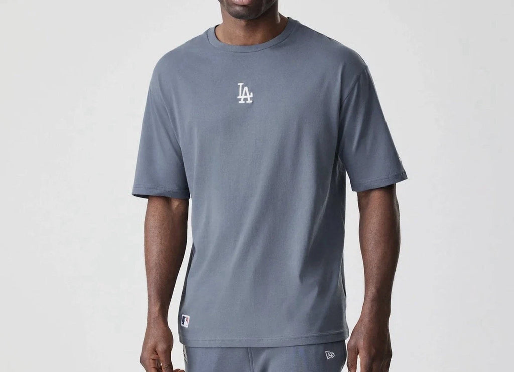 New Era - MLB LA Los Angeles Dodgers New T-shirt Size M Oversized