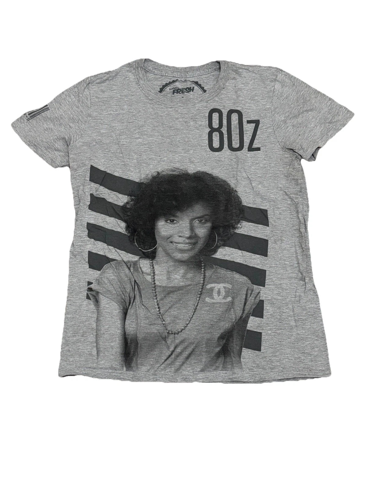 Vintage Style Clair Huxtable Mens Size Small  T-Shirt Gray Euc Cosby Show Street