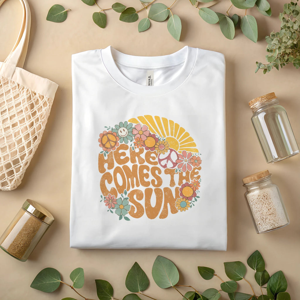 Here Comes The Sun T-Shirt Retro Hippie Graphic Tee Vintage Flower Shirt A16