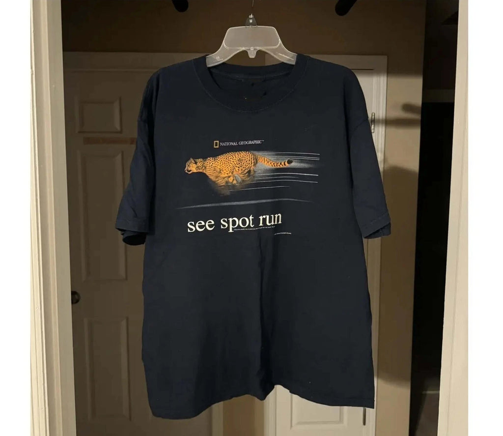 Nat Geo Graphic Cheetah See Spot Run 2000's reprint T-Shirt, Reprint