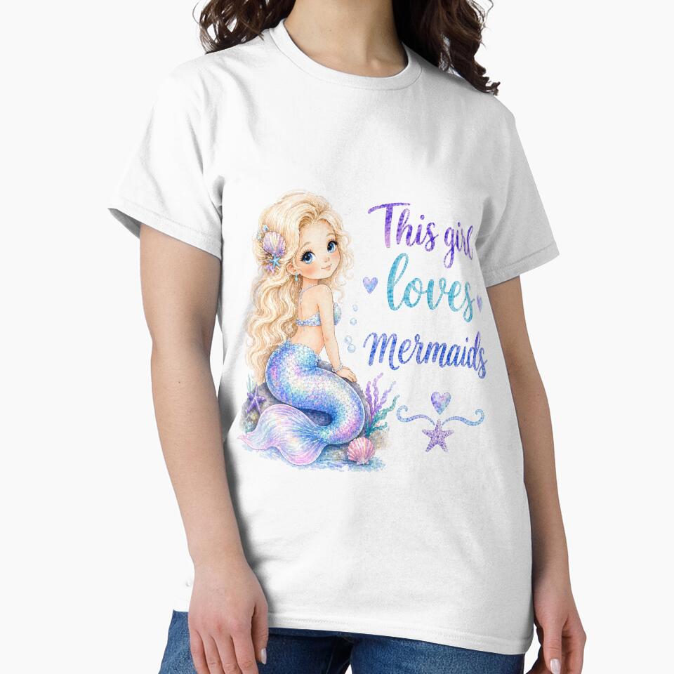 This girl loves mermaids by Bara Lune Design